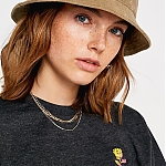 Urban_Outfitters_2820729.jpg