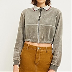 Urban_Outfitters_282729.jpg