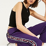 Urban_Outfitters_289529.jpg