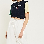 Urban_Outfitters_2810029.jpg